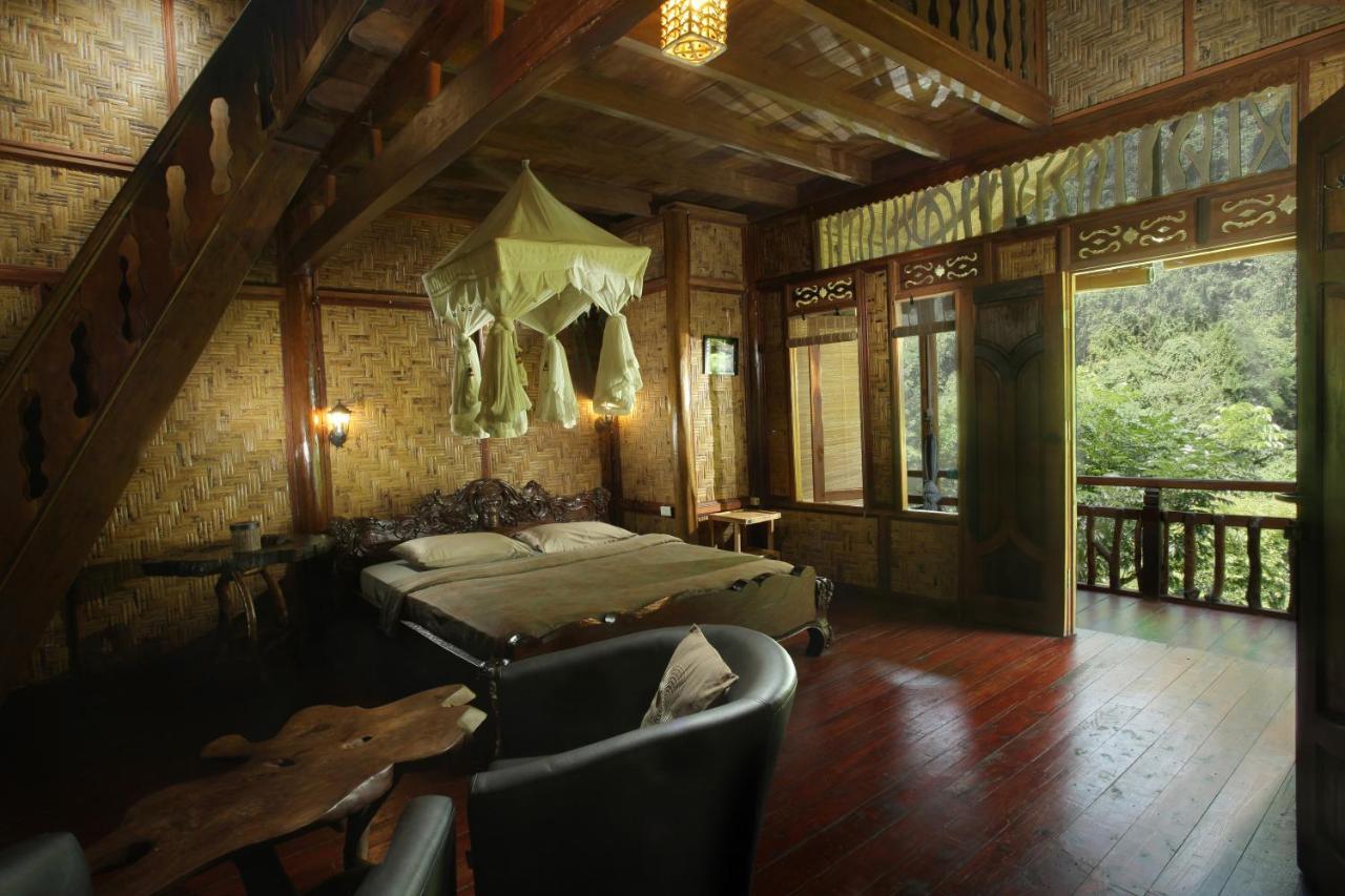 Kupu Kupu Garden Guest House & Cafe Bukit Lawang Exterior photo