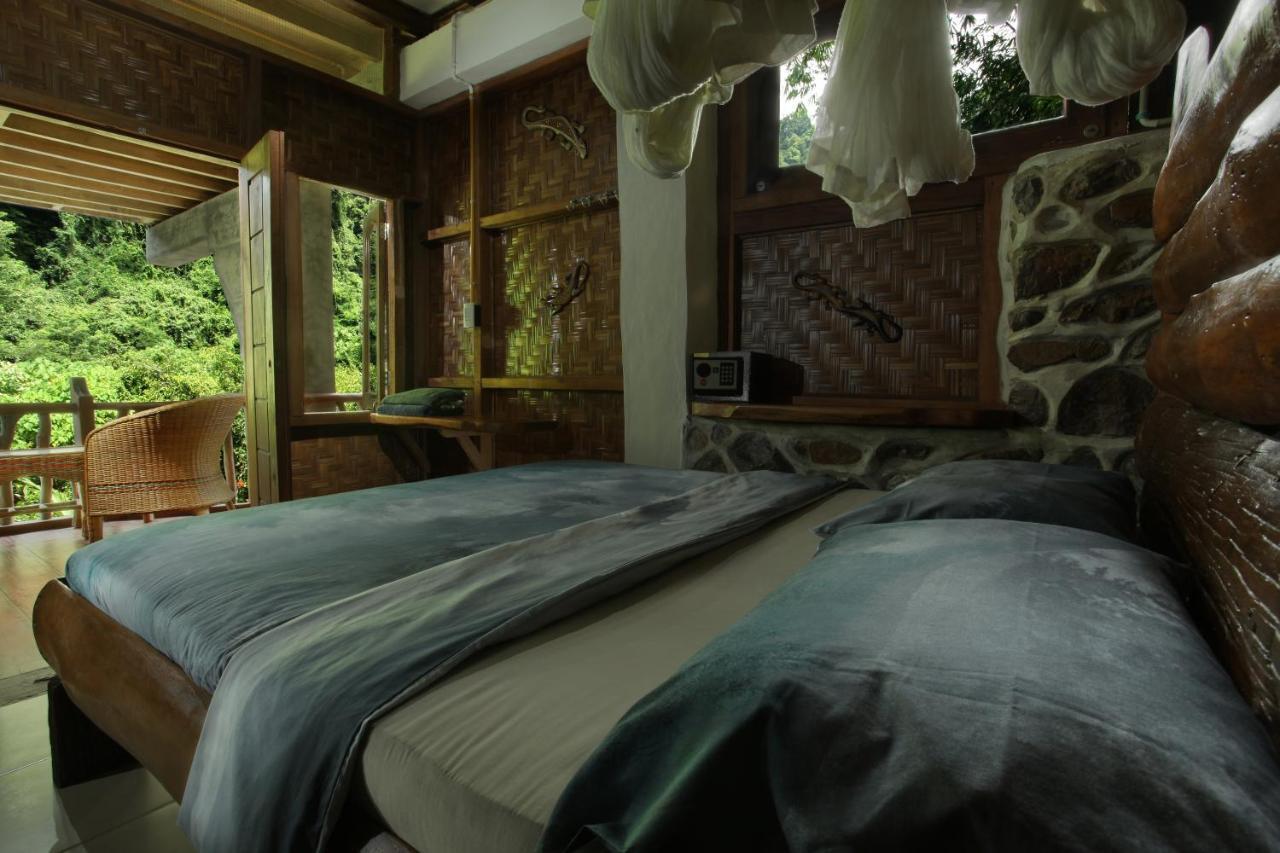 Kupu Kupu Garden Guest House & Cafe Bukit Lawang Exterior photo